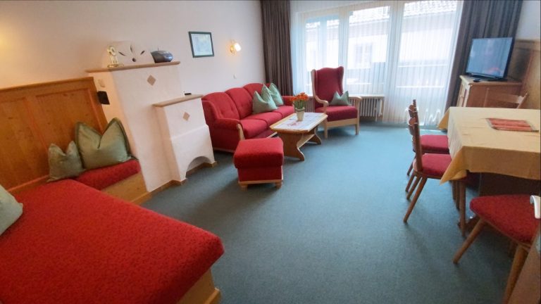 4CF1320A-4FDE-4257-8D04-990ED784FEC3-768x432  